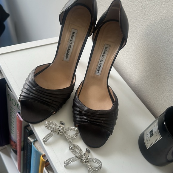 Manolo Blahnik brown heels. Gorgeous! - Picture 6 of 6